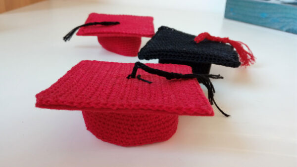 Graduate hat favor - Image 3